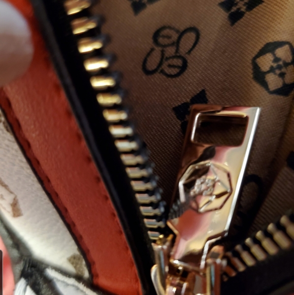 Trending block styling on belt bag🐆 &zebra plus , - Picture 12 of 15